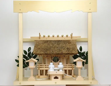 神棚 茅葺一社宮 正殿型〈K-9'〉+神具セット（ハーフ・小）+神棚板+雲板（中）のセット